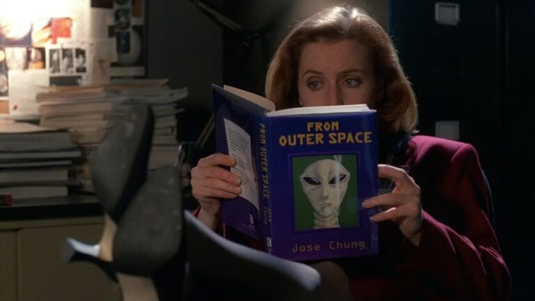vs-hulu-thex-files-s3e20josechungfromouterspace-49-27.jpg